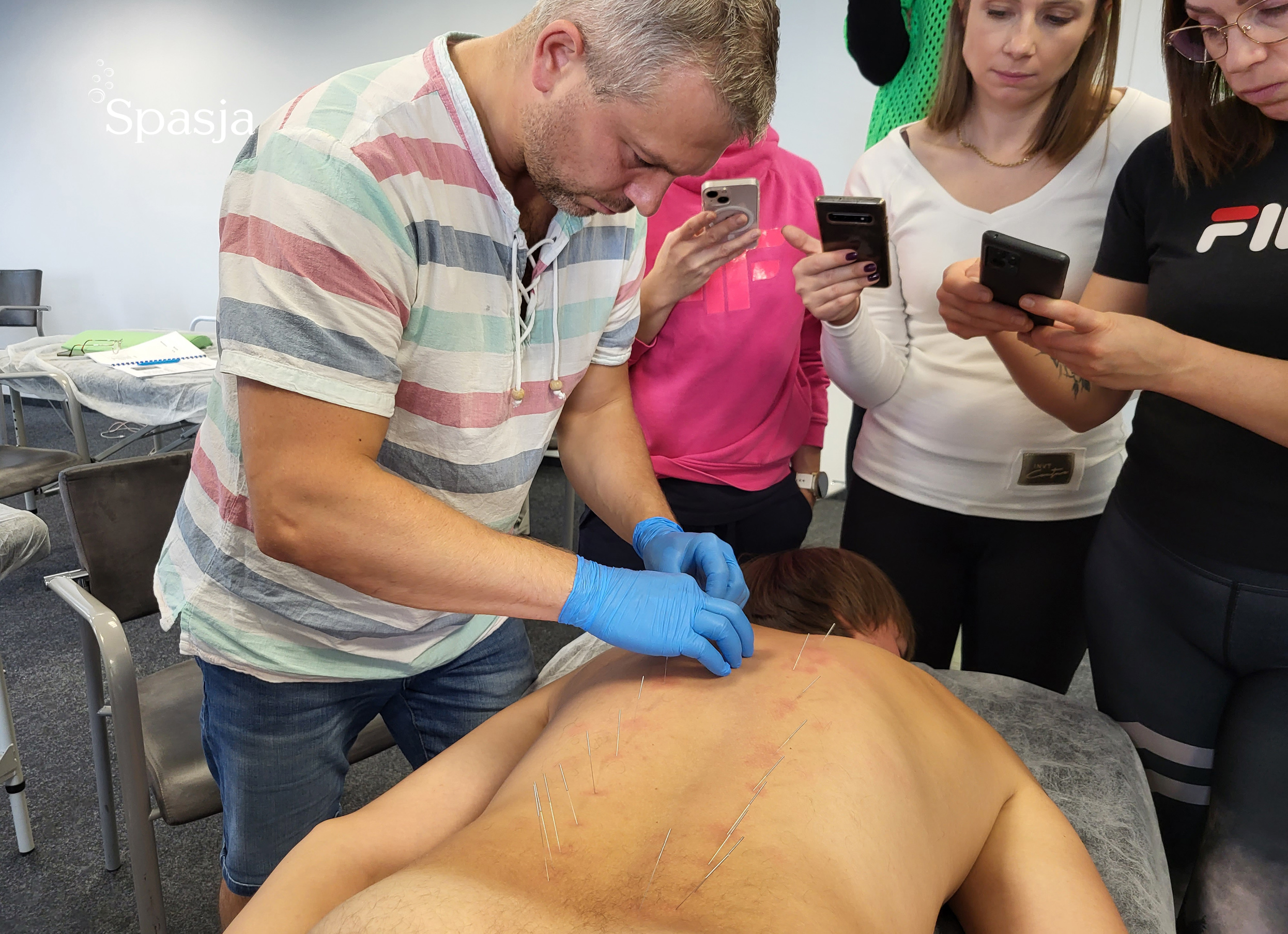 Igłoterapia plecy Spasja